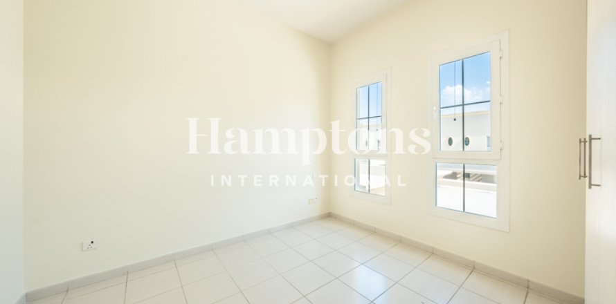 3 غرف نوم فيلا رقم 125072