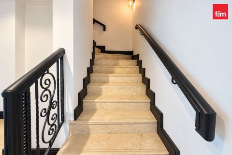 3 bedrooms Apartment in Palm Jumeirah, UAE No. 210806 6