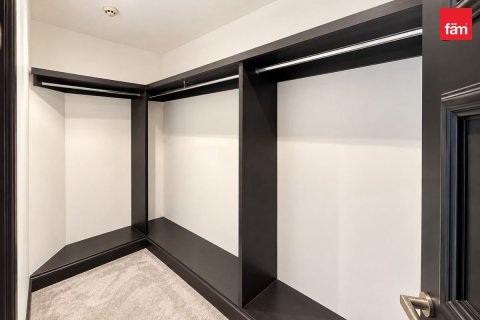 3 bedrooms Apartment in Palm Jumeirah, UAE No. 210806 8