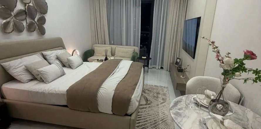 Studio Apartment in Dubai Science Park, UAE No. 210807