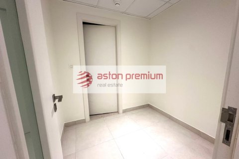 Apartment de 2 dormitorios en Dubai, UAE No. 210803 10
