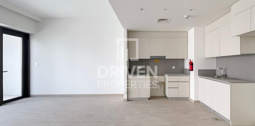 2 bedrooms Apartment in Creek Beach, UAE No. 84751