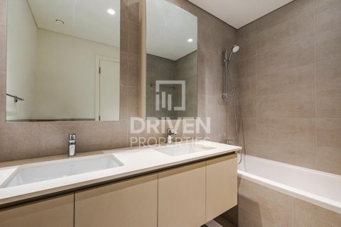 2 bedrooms Apartment in Creek Beach, UAE No. 84751 11