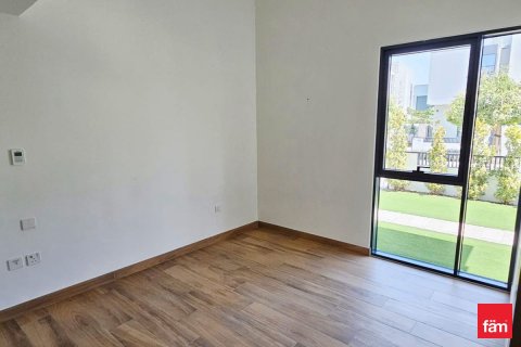 Villa de 4 dormitorios en Al Furjan, UAE No. 162935 13