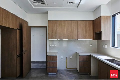 Villa de 4 dormitorios en Al Furjan, UAE No. 162935 15