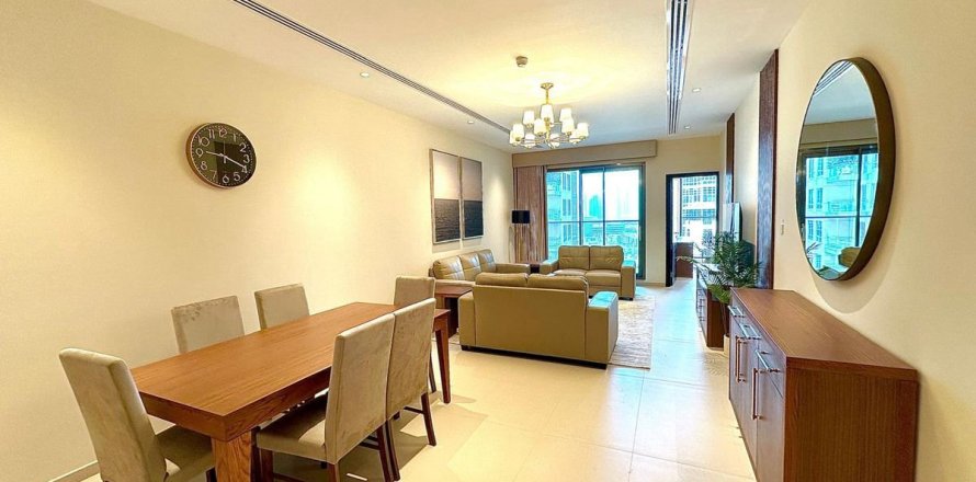 3 bedrooms Apartment in Downtown Dubai (Downtown Burj Dubai), UAE No. 144538