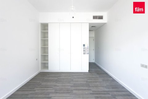 2 bedrooms Apartment in Dubai, UAE No. 145357 12