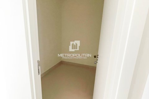 3 bedrooms Apartment No. 129745 16