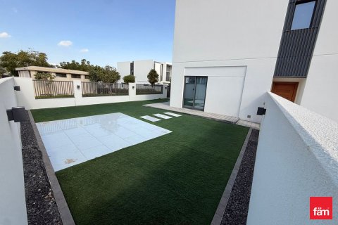 Townhouse de 4 dormitorios en Dubai, UAE No. 135683 2