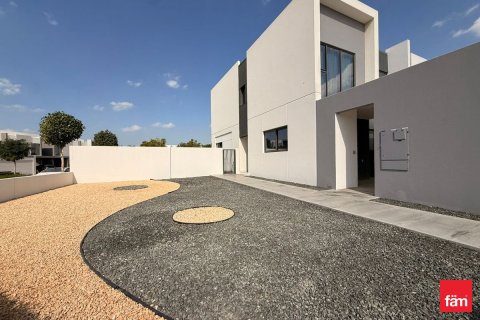 Townhouse de 4 dormitorios en Dubai, UAE No. 135683 10