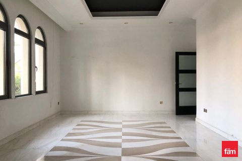 Villa de 6 dormitorios en Palm Jumeirah, UAE No. 135679 6