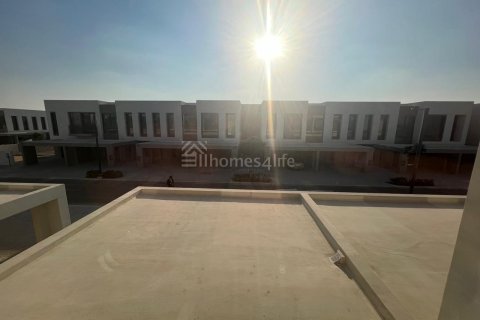 Villa de 3 dormitorios en The Valley, UAE No. 149651 5