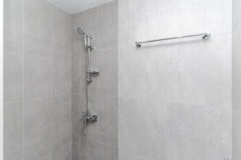 Townhouse de 4 dormitorios en District 11, UAE No. 149650 17