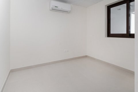Townhouse de 4 dormitorios en District 11, UAE No. 149650 8