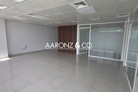 102مربع، مكتب في أبراج بحيرة جميرا, الإمارات العربية المتحدة رقم 149937 8