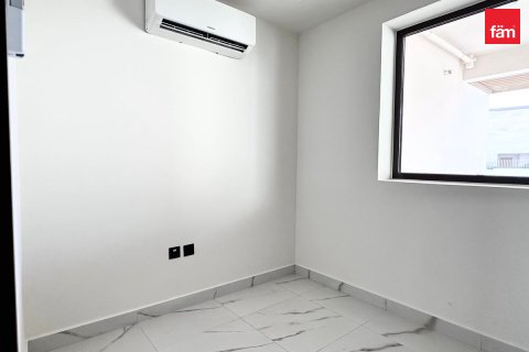 4 bedrooms Villa in Dubai, UAE No. 208147 19