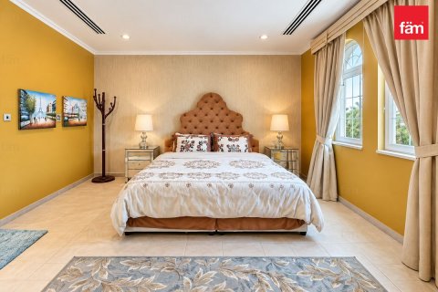 5 bedrooms Villa in Jumeirah Park, UAE No. 208150 15