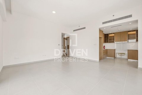 Appartement de 3 chambres à Creek Beach, UAE No. 200743
