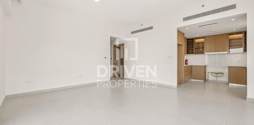 Appartement de 3 chambres à Creek Beach, UAE No. 200743