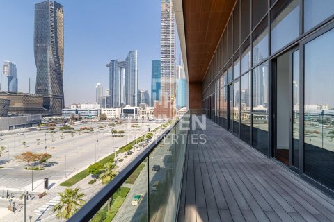 4 bedrooms Penthouse in City Walk, UAE No. 200742 11