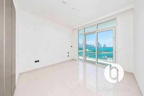 2 غرف نوم شقة في EMAAR Beachfront, الإمارات العربية المتحدة رقم 203363 11