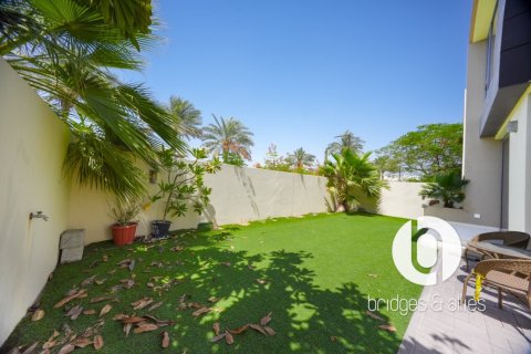 Villa de 4 dormitorios en Dubai Hills Estate, UAE No. 203362 7