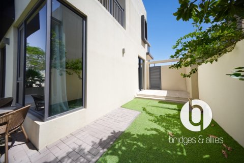 Villa de 4 dormitorios en Dubai Hills Estate, UAE No. 203362 21