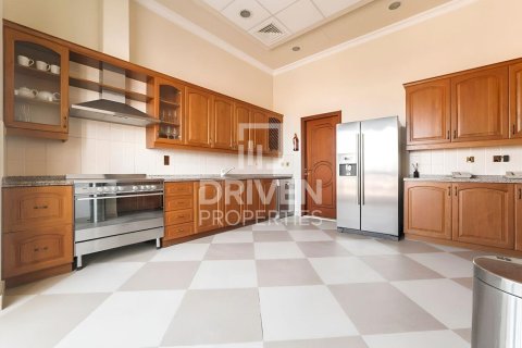 5 غرفة نوم  فيلا في The Crescent, الإمارات العربية المتحدة رقم 202827 12