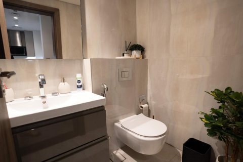 1 bedroom Apartment in Business Bay, UAE No. 136374 15