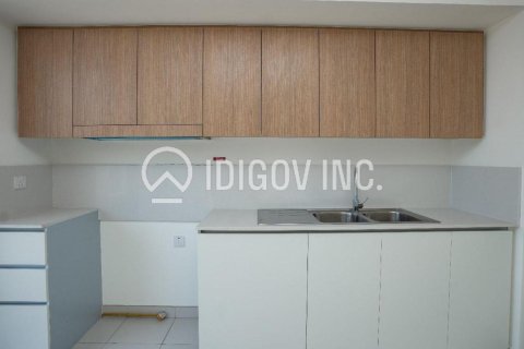 Вилла с 3 спальнями в EMAAR South, ОАЭ №136377 11