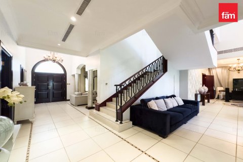 Villa de 4 chambres à Palm Jumeirah, UAE No. 89082 26