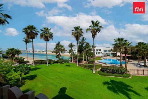 Villa de 4 chambres à Palm Jumeirah, UAE No. 89082 1
