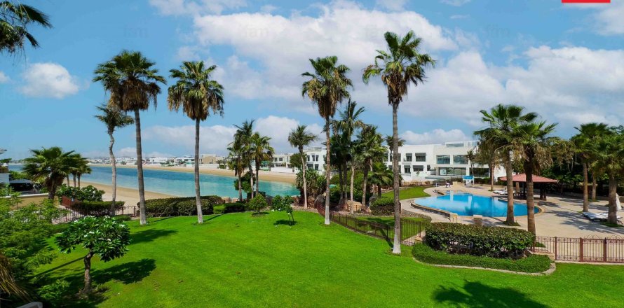 Villa de 4 chambres à Palm Jumeirah, UAE No. 89082