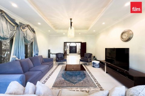 Villa de 4 chambres à Palm Jumeirah, UAE No. 89082 21