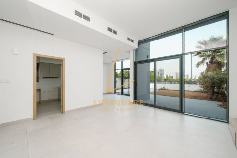Вилла с 4 спальнями в Al Furjan, ОАЭ №203220 3