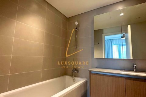 Apartment de 2 dormitorios en Dubai, UAE No. 203217 11