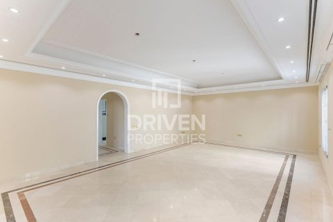 5 غرفة نوم  فيلا في Umm Al Sheif Villas, الإمارات العربية المتحدة رقم 202800 22