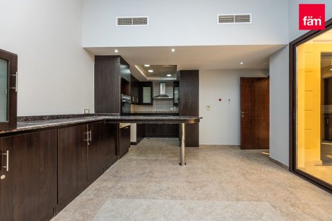 Таунхаус с 4 спальнями в Дубай, ОАЭ №141356 4