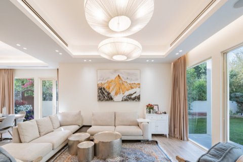 Villa de 4 chambres à Dubai, UAE No. 187051 5
