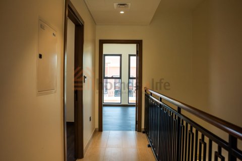 Townhouse de 4 dormitorios en Damac Lagoons, UAE No. 163823 23