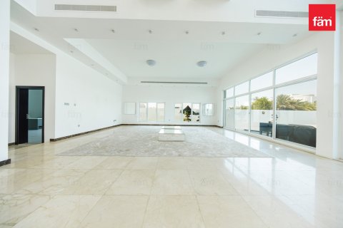 5 bedrooms Villa in Al Barsha, UAE No. 168025 10