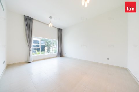 5 bedrooms Villa in Al Barsha, UAE No. 168025 21