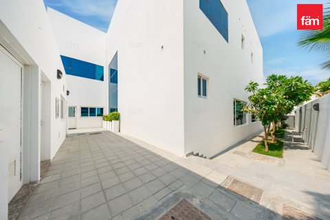 5 bedrooms Villa in Al Barsha, UAE No. 168025 6