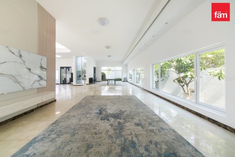 5 bedrooms Villa in Al Barsha, UAE No. 168025 14