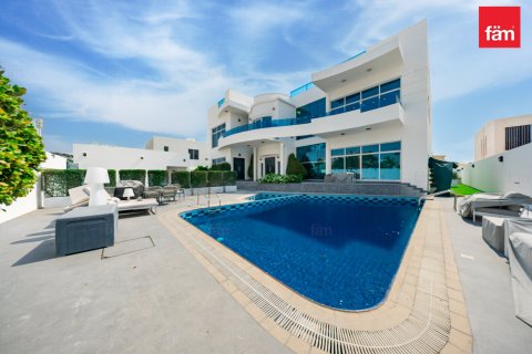 5 bedrooms Villa in Al Barsha, UAE No. 168025 8