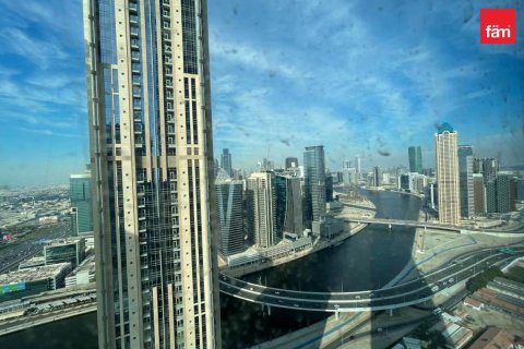 2 bedrooms Apartment in Business Bay, UAE No. 168026 3