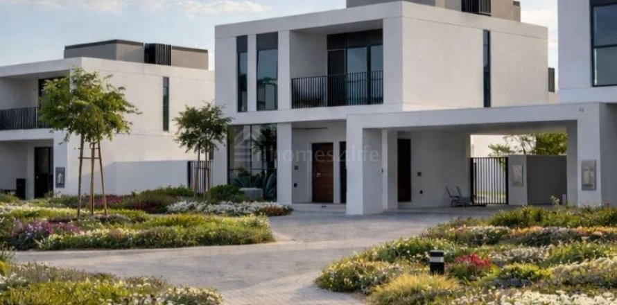 Villa de 4 dormitorios en EMAAR South, UAE No. 145773