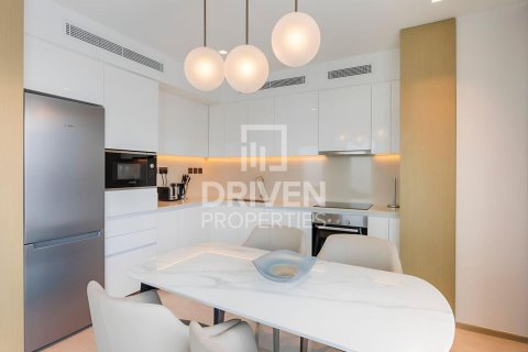 Квартира с 2 спальнями в Address Harbour Point, ОАЭ №192233 11