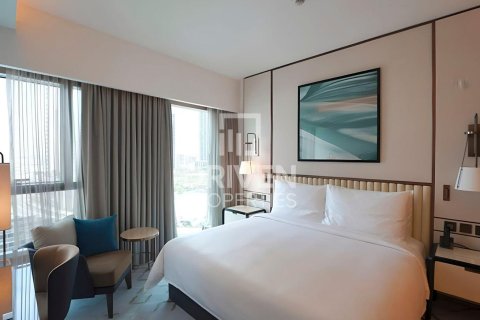 1 bedroom Apartment in Address Harbour Point, UAE No. 192236 7