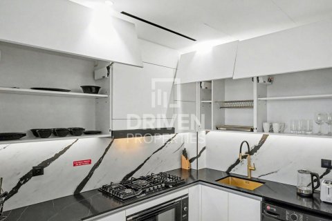 2 bedrooms Apartment in Business Bay, UAE No. 192237 12